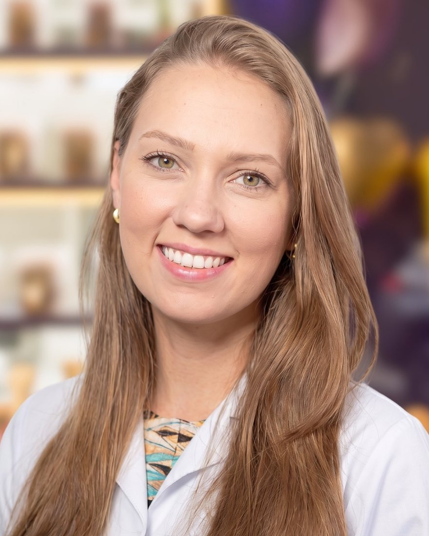 Prof.ª Dr.ª Bettina Bastos Michalak